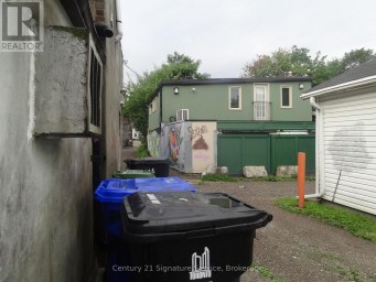 MAIN FLOOR - 1376 QUEEN STREET Toronto (South Parkdale) Ontario photo 27