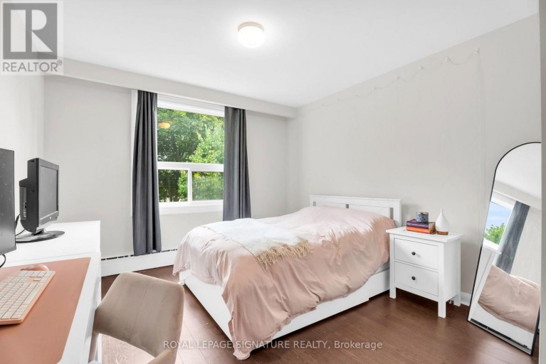 3 - 117 HILLSDALE AVENUE E, Toronto (Mount Pleasant West), Ontario, M4S1T4