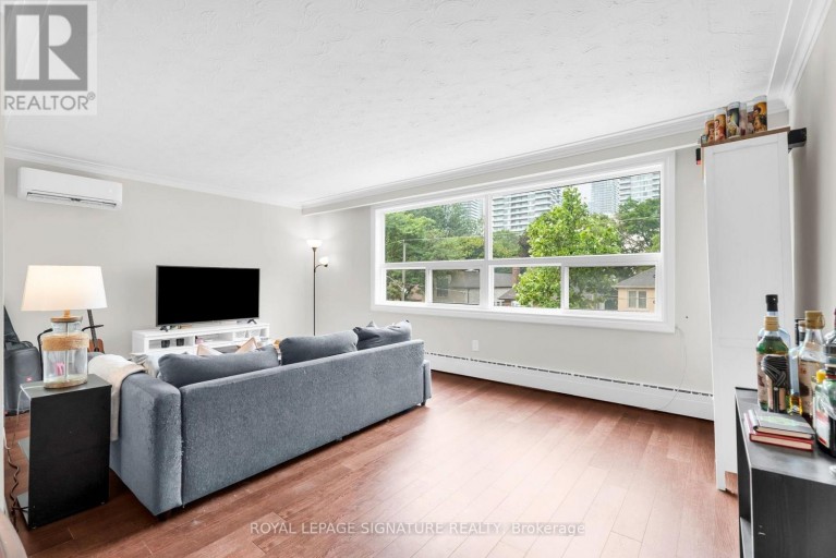 3 - 117 HILLSDALE AVENUE E, Toronto (Mount Pleasant West), Ontario, M4S1T4