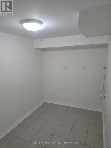 59 FRED YOUNG DRIVE, Toronto (Downsview-Roding-CFB), Ontario, M3L0A1
