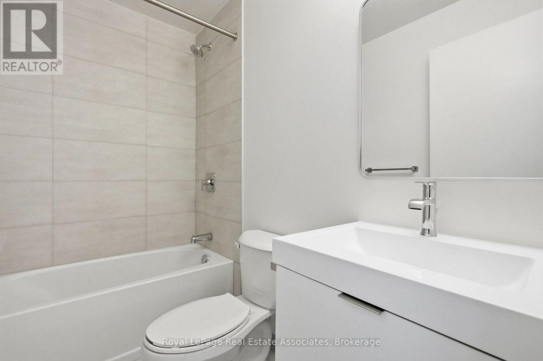 1704 - 33 ERIE AVENUE, Brantford, Ontario, N3S0K7