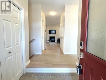 57 COTTONWOOD DRIVE Belleville (Thurlow Ward) Ontario photo 3