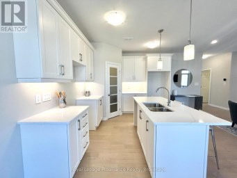 57 COTTONWOOD DRIVE Belleville (Thurlow Ward) Ontario photo 9