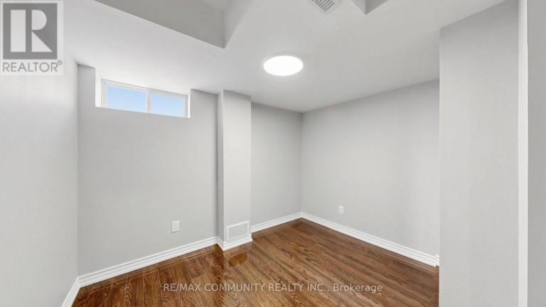 BASEMENT - 5 MUGFORD CRESCENT N, Brampton (Brampton West), Ontario, L6Y6A7
