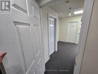A - 386 DEERHURST DRIVE Brampton (Gore Industrial South) Ontario photo 18