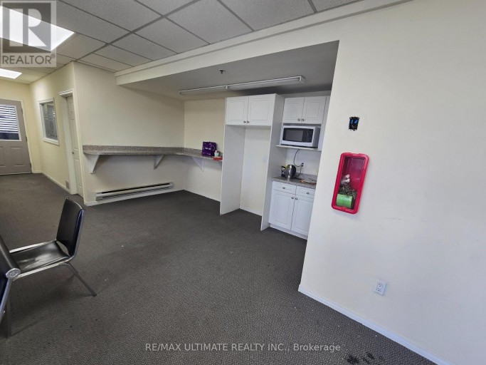 A - 386 DEERHURST DRIVE, Brampton (Gore Industrial South), Ontario, L6T5H9