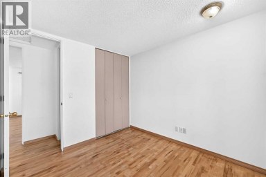 351 Cedarpark Drive SW Calgary Alberta photo 21