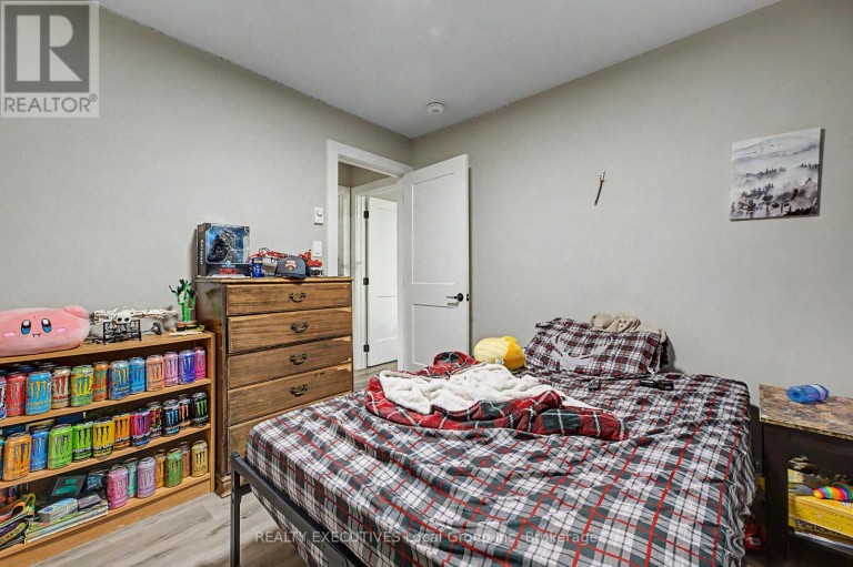 575 HART ROAD, Callander, Ontario, P0H1H0