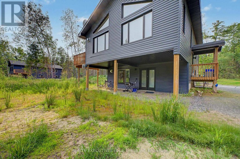 575 HART ROAD, Callander, Ontario, P0H1H0