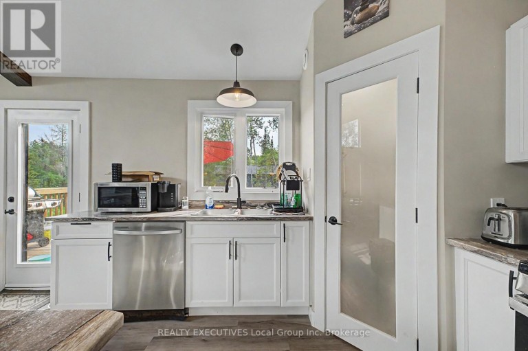 575 HART ROAD, Callander, Ontario, P0H1H0