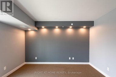 101 - 118 VARNA DRIVE Toronto (Englemount-Lawrence) Ontario photo 20