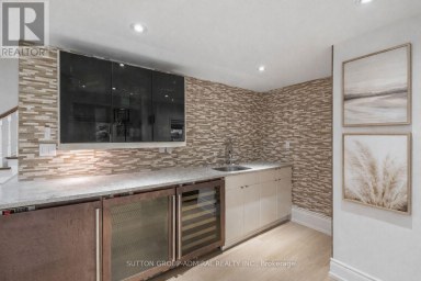 35 WENTWORTH AVENUE Toronto (Lansing-Westgate) Ontario photo 37