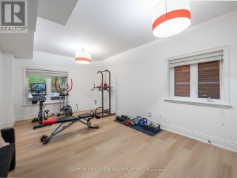 35 WENTWORTH AVENUE Toronto (Lansing-Westgate) Ontario photo 38