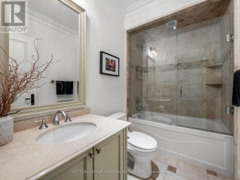 35 WENTWORTH AVENUE Toronto (Lansing-Westgate) Ontario photo 40