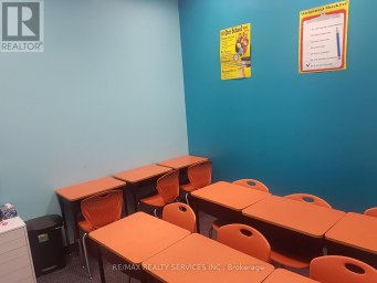 105 - 19 WOODBINE DOWNS BOULEVARD Toronto (West Humber-Clairville) Ontario photo 14