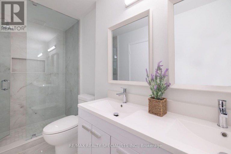 4279 WOODINGTON DRIVE, Mississauga (Rathwood), Ontario, L4Z1M1