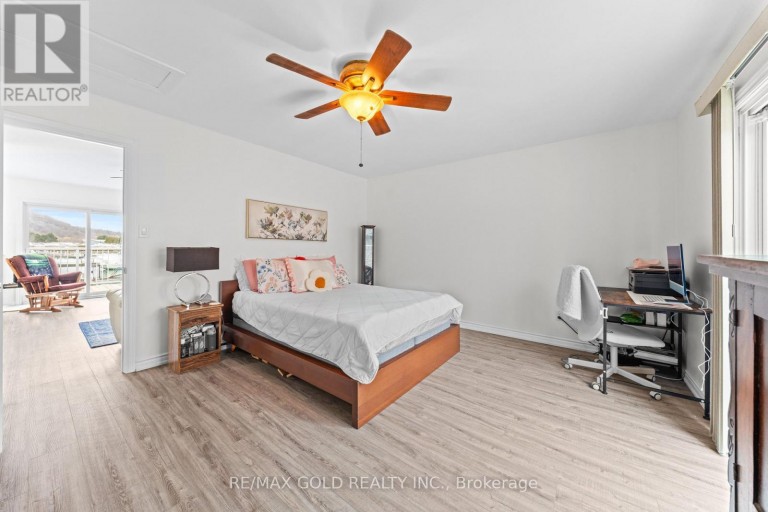 1 - 7 BRIMLEY ROAD S, Toronto (Cliffcrest), Ontario, M1M3W3