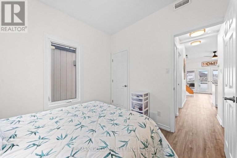 1 - 7 BRIMLEY ROAD S, Toronto (Cliffcrest), Ontario, M1M3W3