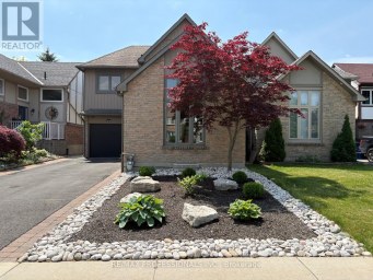 LOWER - 19 ELMBROOK CRESCENT Toronto (Eringate-Centennial-West Deane) Ontario photo 2