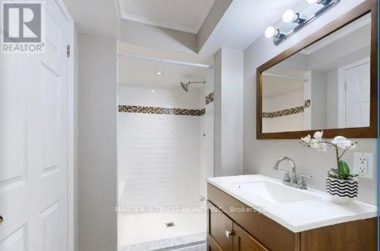 3064 STORNOWAY CIRCUIT, Oakville (BC Bronte Creek), Ontario, L6M5H7
