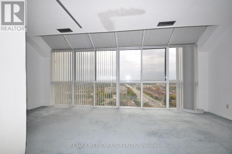 PH01 - 880 DUNDAS STREET W, Mississauga (Erindale), Ontario, L5C4H3