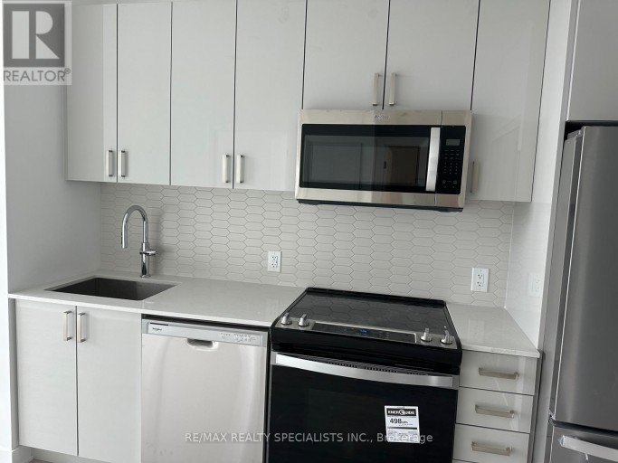 801 - 2782 BARTON STREET E, Hamilton (Riverdale), Ontario, L8E2J9