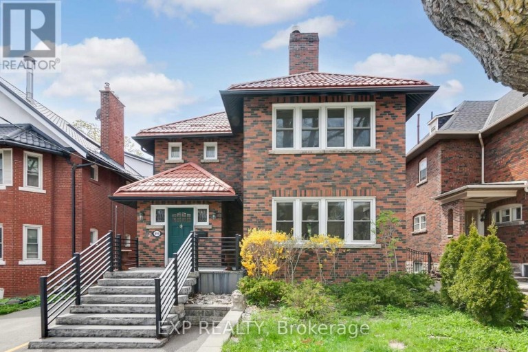 896 AVENUE ROAD, Toronto (Yonge-Eglinton), Ontario, M5P2K6