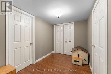 235 BROADVIEW DRIVE Pembroke Ontario photo 31