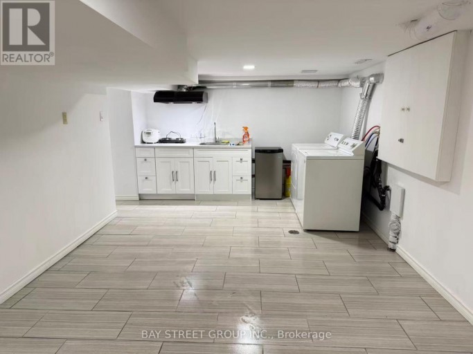 (LOWER) - 7 PAVILLION STREET, Markham (Unionville), Ontario, L3R1N8
