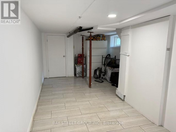 (LOWER) - 7 PAVILLION STREET, Markham (Unionville), Ontario, L3R1N8