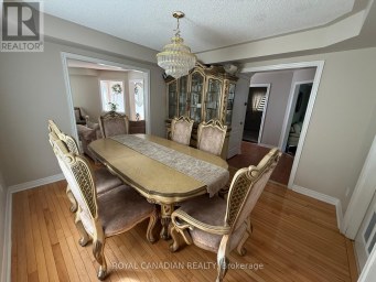42 COBBLESTONE COURT Brampton (Sandringham-Wellington) Ontario photo 2