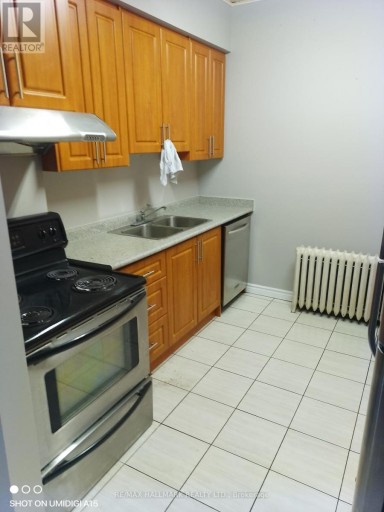 26 SIMCOE STREET N, Oshawa (O'Neill), Ontario, L1H1A3