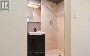 LOWER - 76 MACDONALD STREET Toronto (Mimico) Ontario photo 4