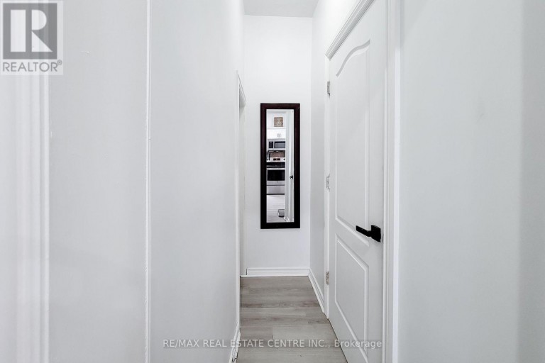 58 EAST 22ND STREET, Hamilton (Eastmount), Ontario, L8V2V3