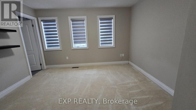 2209 BLACKBIRD COURT, Oakville (WT West Oak Trails), Ontario, L6M5E6