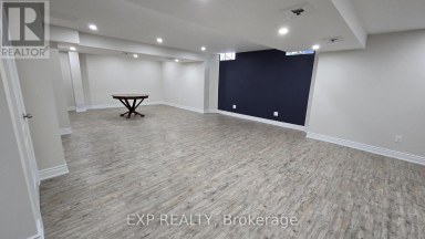 2209 BLACKBIRD COURT Oakville (WT West Oak Trails) Ontario photo 16