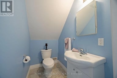 1874 CHURCHILL AVENUE London East (East H) Ontario photo 17