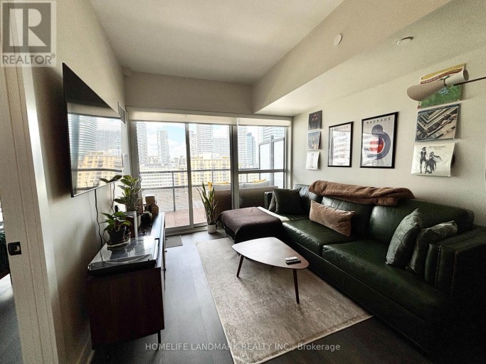 1408 - 11 LILLIAN STREET, Toronto (Mount Pleasant West), Ontario, M4S0C3