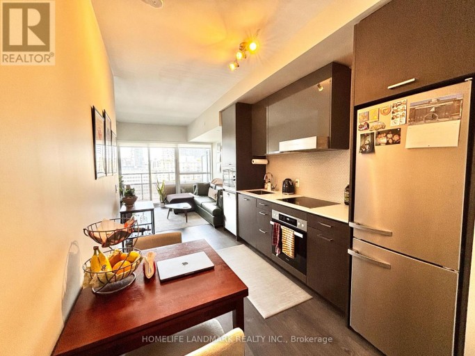 1408 - 11 LILLIAN STREET, Toronto (Mount Pleasant West), Ontario, M4S0C3