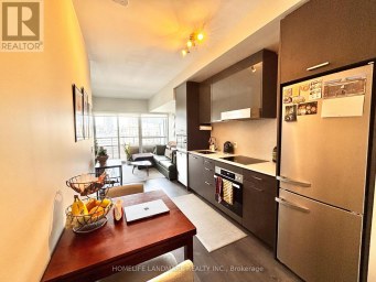 1408 - 11 LILLIAN STREET Toronto (Mount Pleasant West) Ontario photo 8