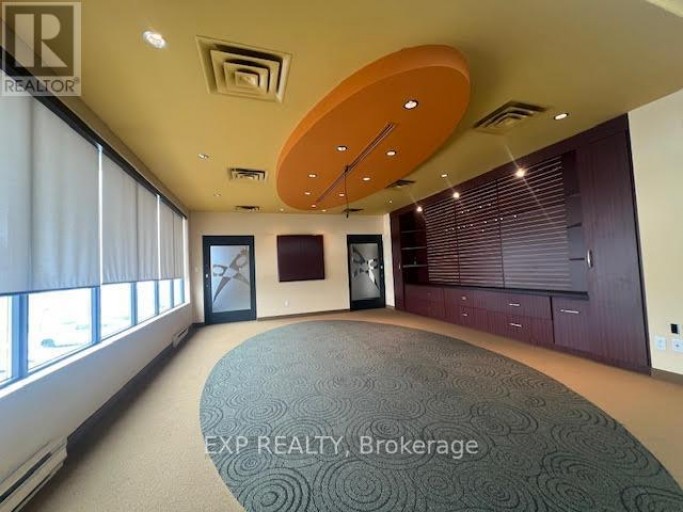 208 - 275 RENFREW DRIVE, Markham (Buttonville), Ontario, L3R0C8