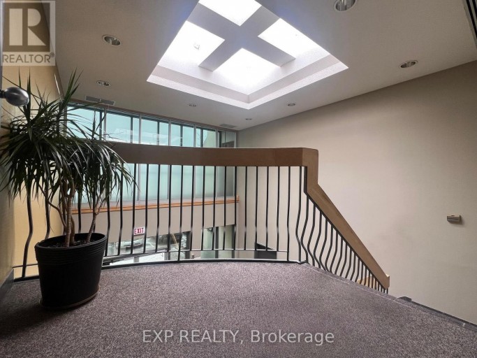 208 - 275 RENFREW DRIVE, Markham (Buttonville), Ontario, L3R0C8