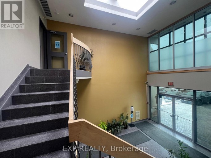 208 - 275 RENFREW DRIVE, Markham (Buttonville), Ontario, L3R0C8