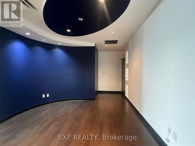 208 - 275 RENFREW DRIVE, Markham (Buttonville), Ontario, L3R0C8