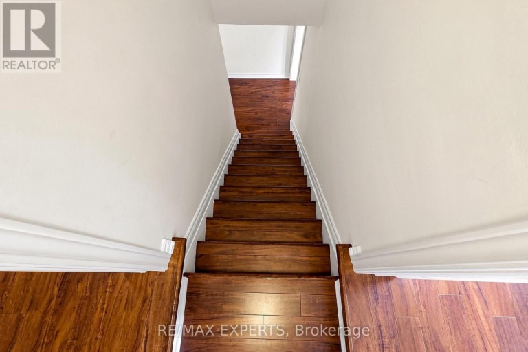 8 PARR STREET, Toronto (Little Portugal), Ontario, M6J2E3