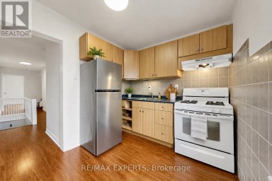 8 PARR STREET Toronto (Little Portugal) Ontario photo 7