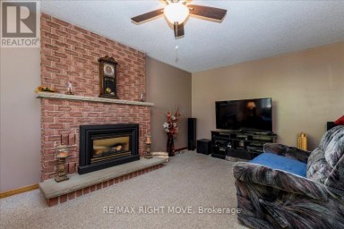 55 LAURENTIAN LANE Orillia Ontario photo 13