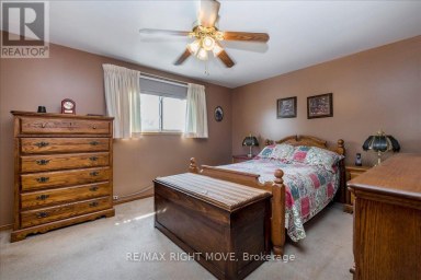 55 LAURENTIAN LANE Orillia Ontario photo 18
