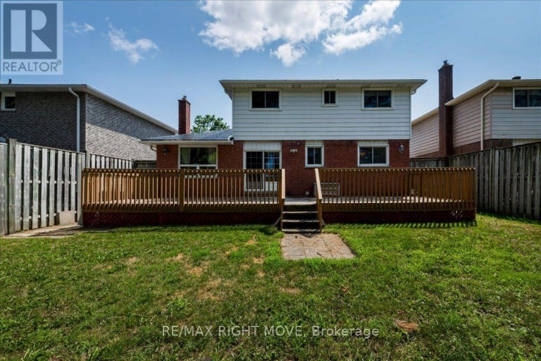 55 LAURENTIAN LANE, Orillia, Ontario, L3V7N7
