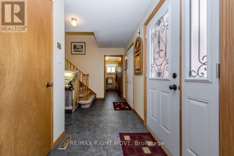 55 LAURENTIAN LANE, Orillia, Ontario, L3V7N7